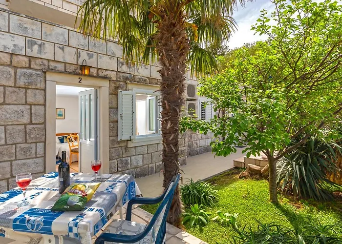 Villa Jolanda Apartments