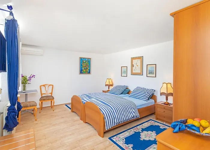 Villa Jolanda Apartments